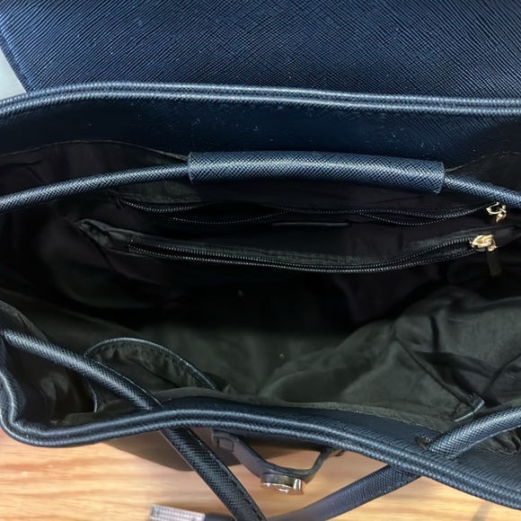 Stylish blue faux leather backpack with ample space for essentials! - Picture 5 of 6